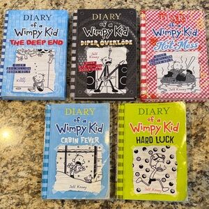 Diary of a Wimpy Kid Book Set - (5)